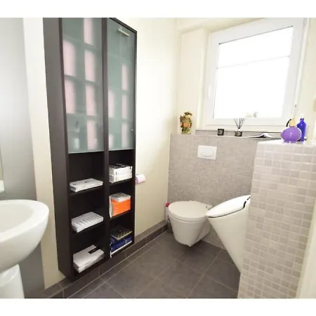 Ph1081 Luxembourg-cents Penthouse 3 Bedrooms & 2 Garages Appartement *