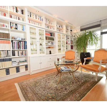 Ph1081 Luxembourg-cents Penthouse 3 Bedrooms & 2 Garages *