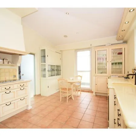 Ph1081 Luxembourg-cents Penthouse 3 Bedrooms & 2 Garages Appartement